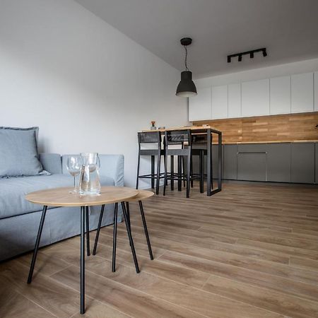Longinus Apartament Boleslawiec  Buitenkant foto